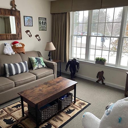 Unique Yeti-Theme Ski On Off Suite Jiminy-Sleeps 4 Ханкок Экстерьер фото